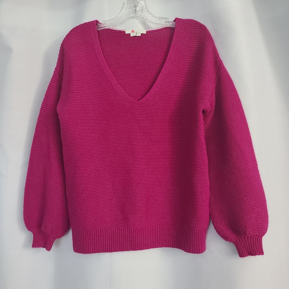 Boden Women's V-Neck Sweater in Fuchsia